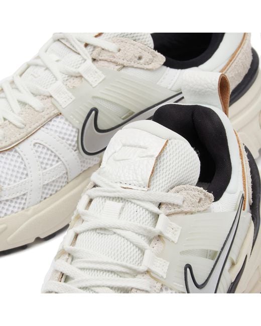 Nike White W V2K Run Sneaker