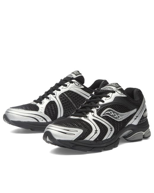 Saucony Black Progrid Triumph 4 Sneaker