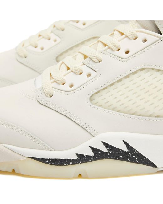Nike White 5 Retro Se Sneakers for men
