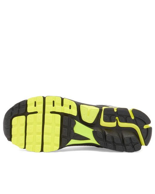 Nike Green Zoom Vomero 5 Sneaker for men