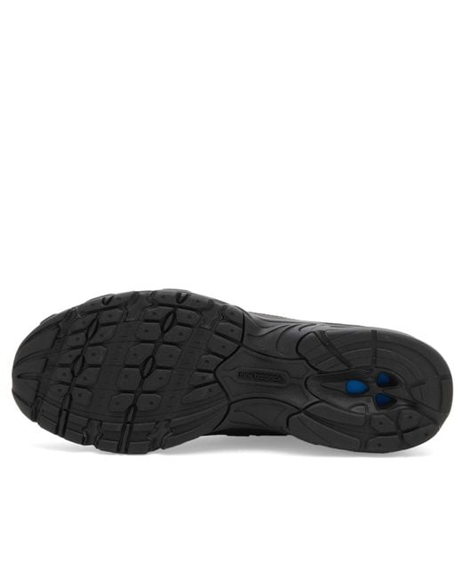 New Balance Black 740 Sneaker