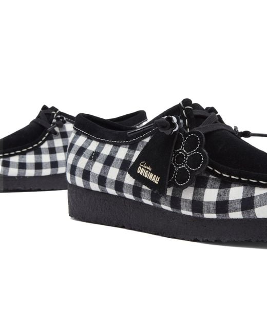 Clarks Black Wallabee