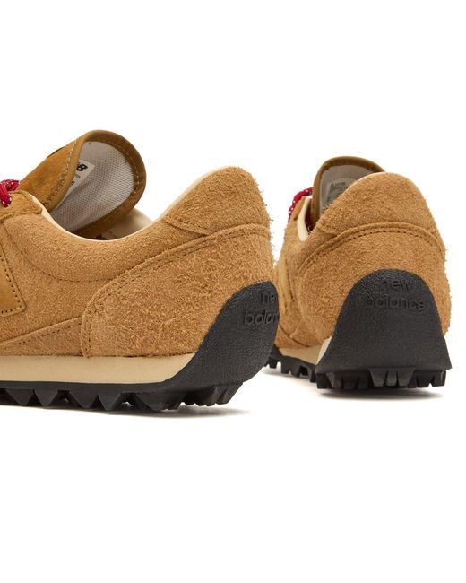 New Balance Brown Gator Run Sneaker