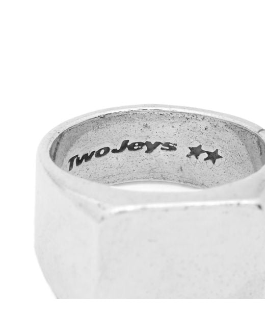 Twojeys White Squared Ring