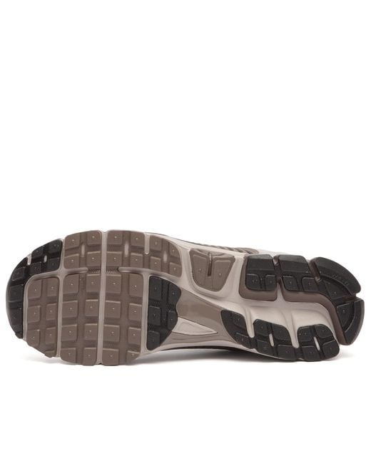 Nike Gray Zoom Vomero 5 Sneaker for men