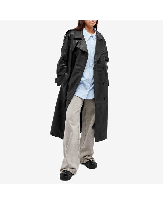 Meotine coat shop