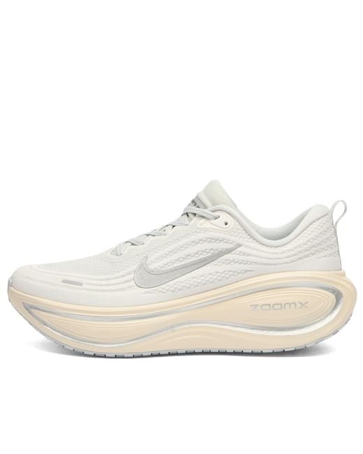 Nike White Nike Vomero Plus Sneaker for men