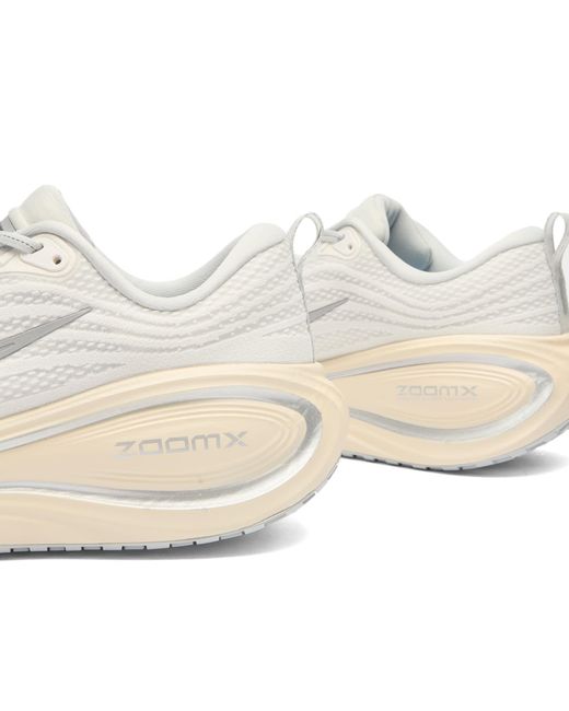 Nike White Nike Vomero Plus Sneaker for men