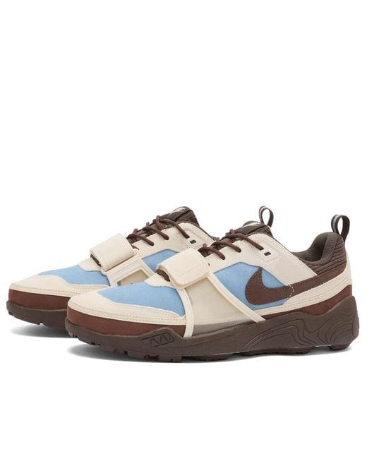 Nike White X Travis Scott Zoom Field Jaxx Sneaker