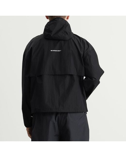 MKI Miyuki-Zoku Black Hyperlight Hooded Wind Jacket for men