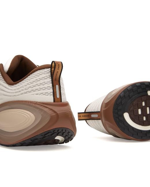 Nike White Vomero Plus Qs Sneaker