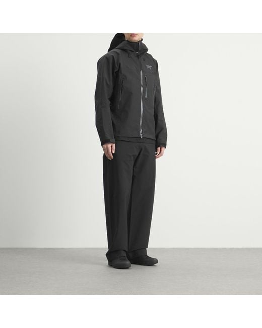 Arc'teryx Black Beta Sv Gore-Tex Jacket for men