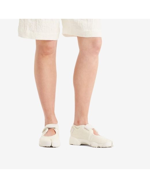 [NIKE] AIR RIFT LACE SAIL ★大人気★ NIKE】 NIKE AIR RIFT LACE SAIL ○送料・関税込○ 男女共用
