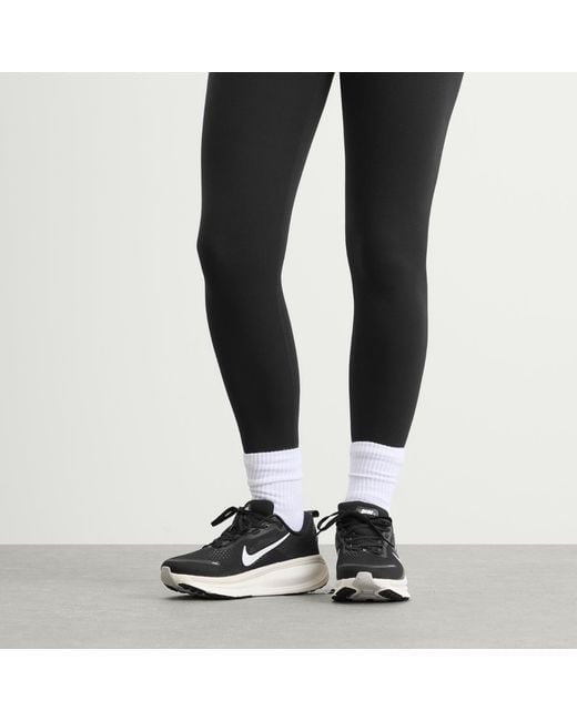 Nike Black Vomero 18 W Sneaker