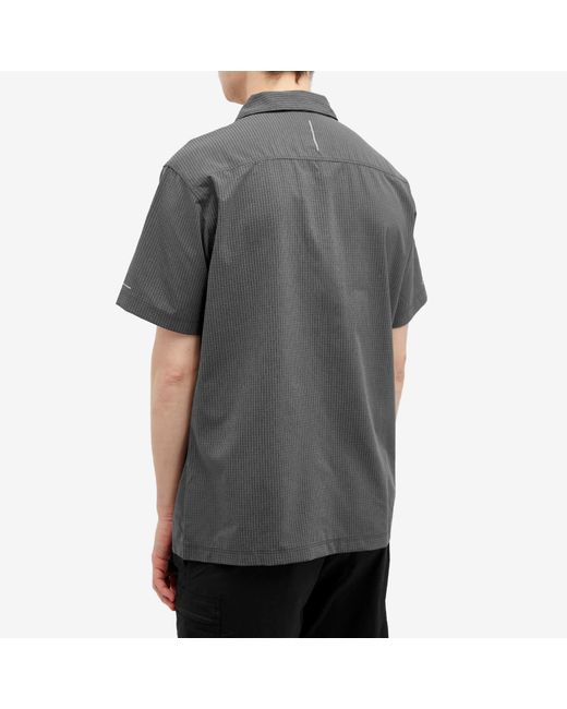 Columbia Gray Mesa Lw Short Sleeve Shirt for men
