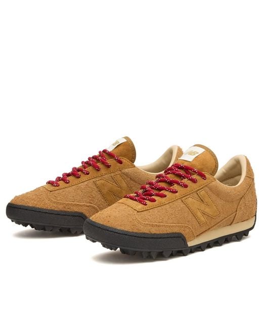 New Balance Brown Gator Run Sneaker