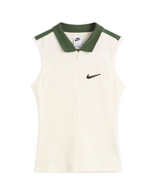 Nike Natural Sports Fitted Tank