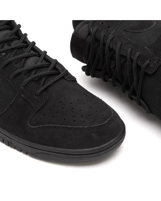 Nike Black Dunk Low Retro Se Nubuck Sneaker for men