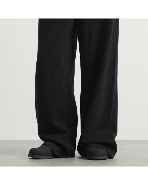 Ugg Black Otzo Clog