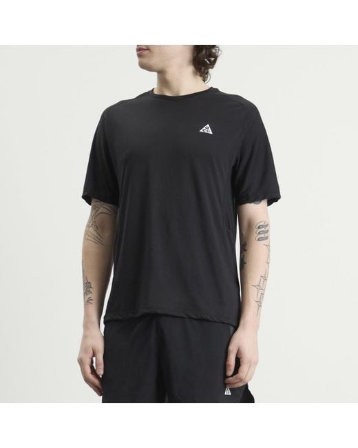 Nike Black Acg Solar Chase Short Sleeve T-Shirt for men