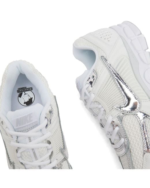 Nike White Zoom Vomero 5 W Sneaker