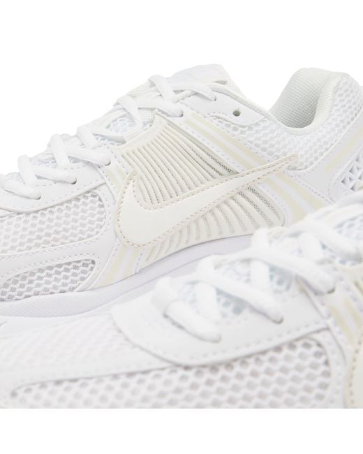 Nike White Zoom Vomero 5 W Sneaker