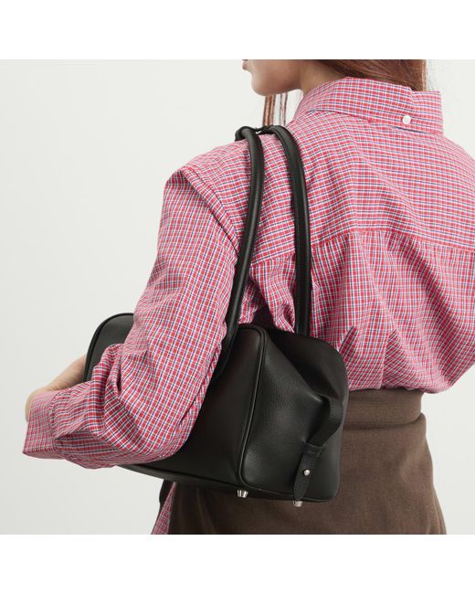 DUNST Black Leather Shoulder Bag