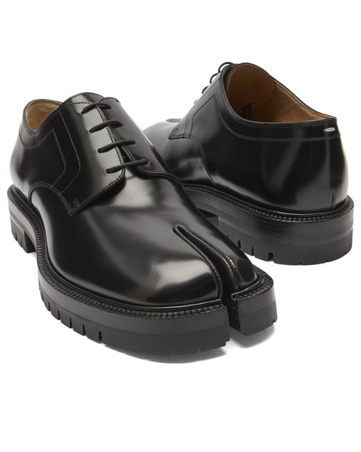 Maison Margiela Black Tabi Lace Up for men