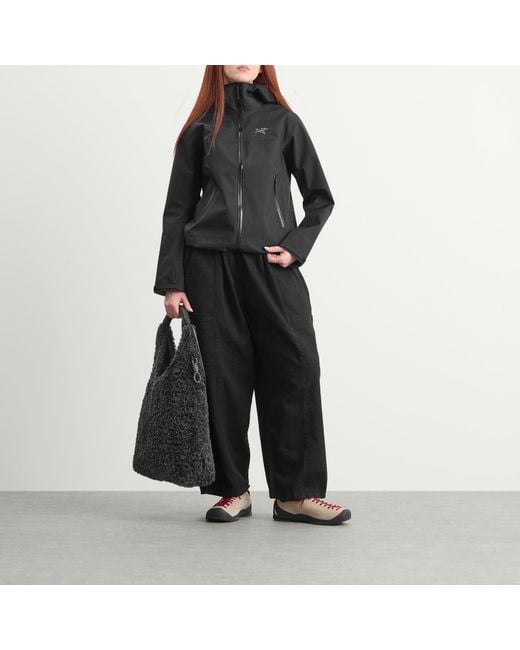 Arc'teryx Black Beta Jacket W