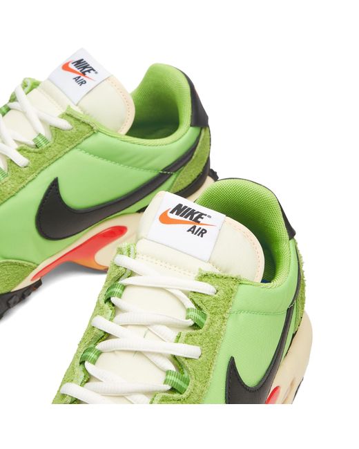 Nike Green Air Max Waffle Sp