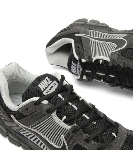 Nike Black Zoom Vomero 5 Sneaker for men