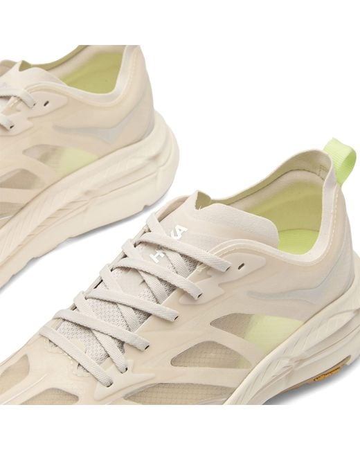 Hoka One One White Mafate Speed 4 Lite Sneaker for men