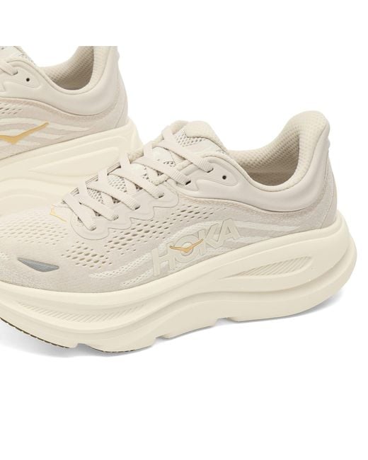 Hoka One One White Bondi 9 Sneaker