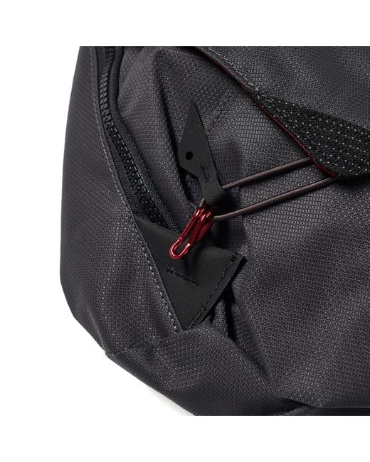 Klättermusen Gaut Messenger Bag in Gray for Men | Lyst