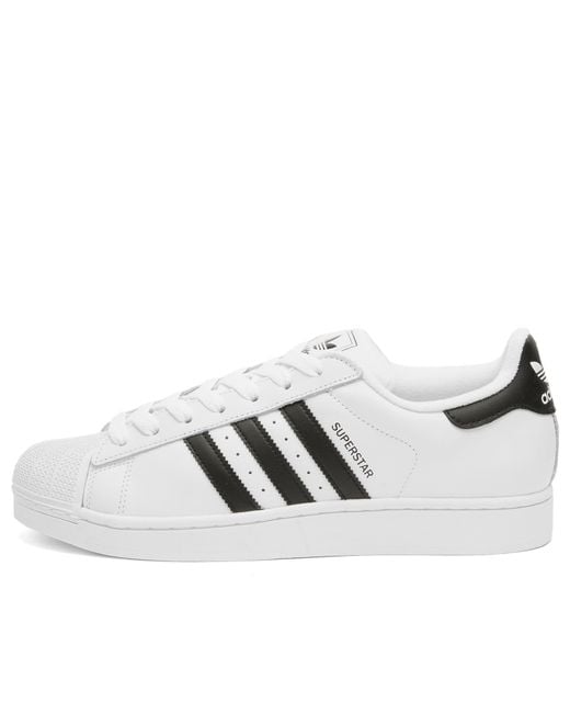 Adidas White Superstar Ii Sneaker