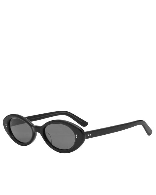 AKILA Gray Daisy Sunglasses