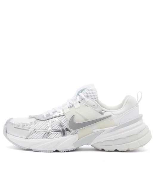 Nike White S V2K Run Sneakers Metallic