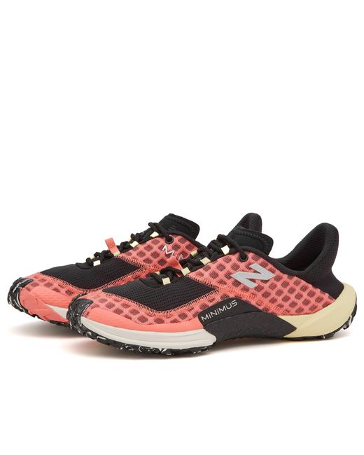 New Balance Red Minimus Trail M10 Sneaker