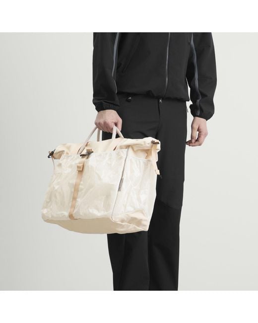 On Shoes Natural Court Pack 40L