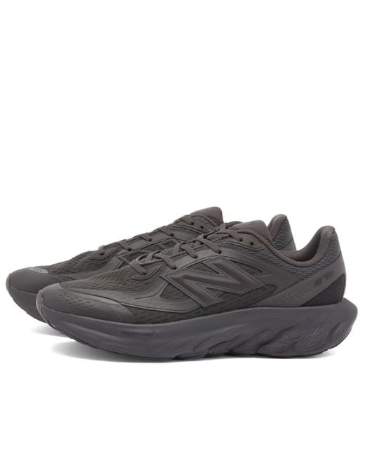New Balance Gray Trn Sneaker