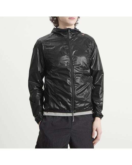 Roa Black Hue Packable Wind Jacket for men