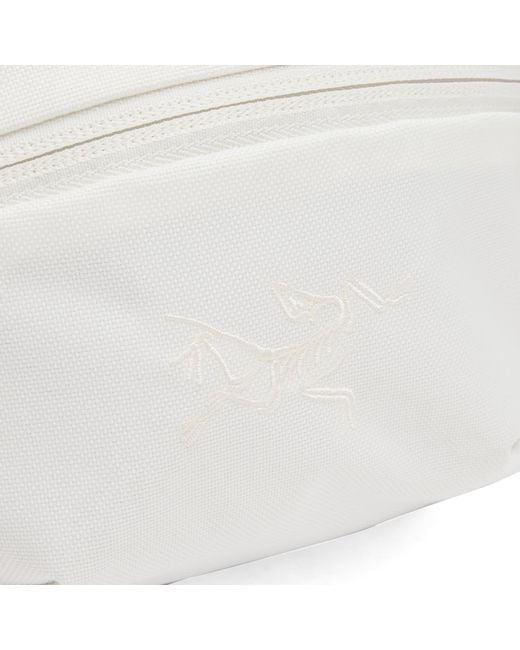Arc'teryx White Mantis 1 Waist Pack