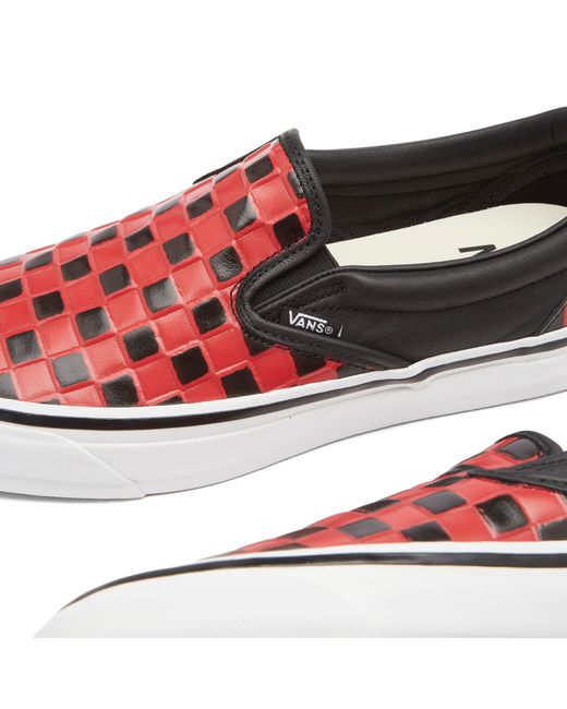 国内配送 VANS OTW CLASSIC SLIP-ON 98 VIBRAM BLACK/RED OTW Leather Checkerboard Slip-On 98 Vibram in Racing Red | Vans