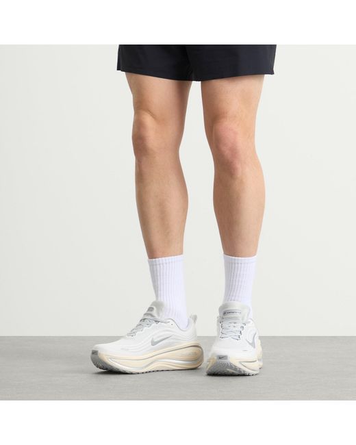 Nike White Nike Vomero Plus Sneaker for men
