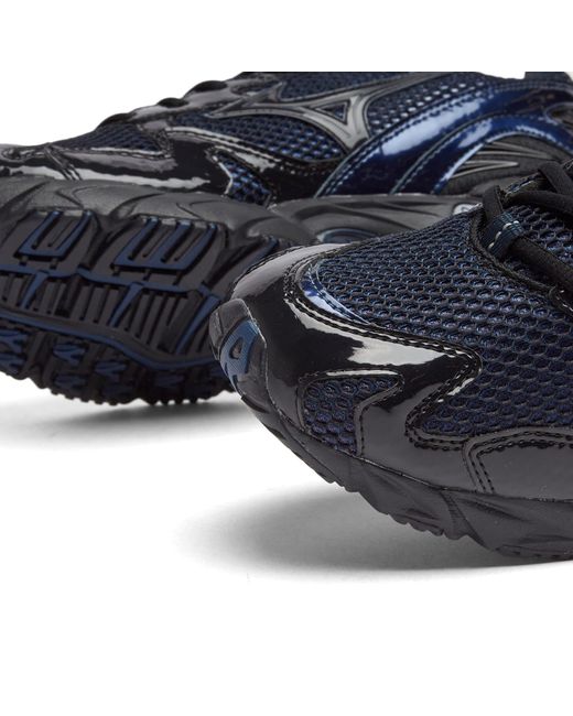 Mizuno Blue End. X Wave Rider 10