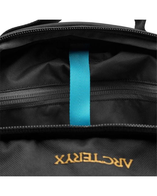 Arc'teryx Black Mantis 16 Backpack for men