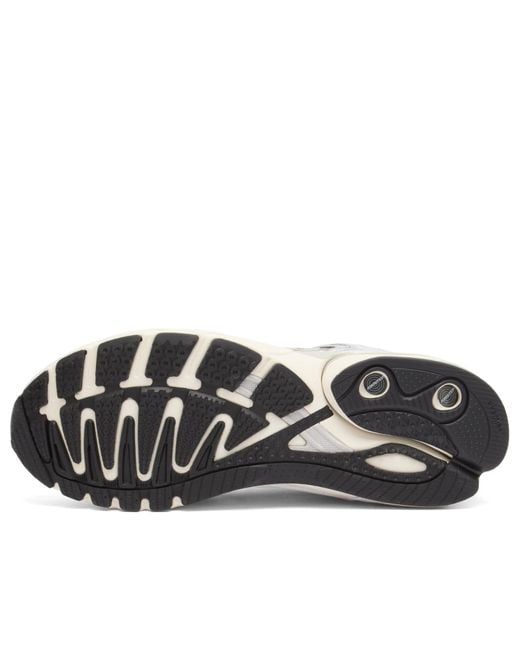 Adidas White Adistar Control 5