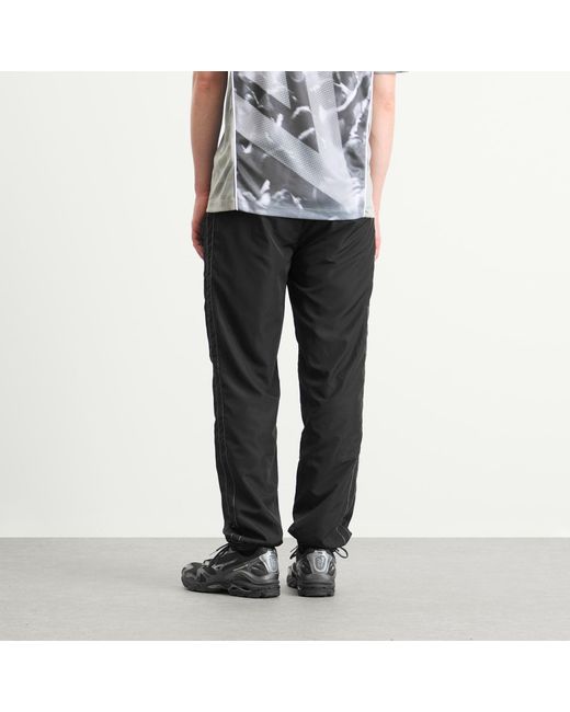 Umbro Gray Relaxed Track Pant for men