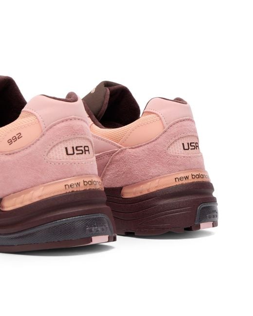 New Balance Pink 992 Sneaker