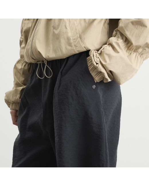 Stel Black Box Pleated Shorts